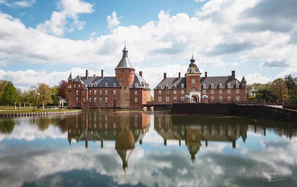 Burgen und Schlösser